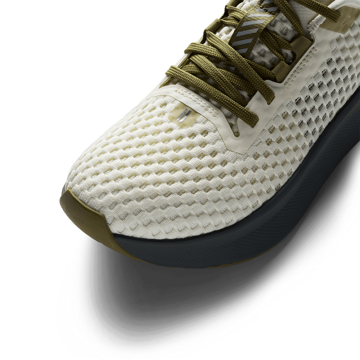 NOBULL Women's Mineral White Gunmetal Journey 2 Shoes