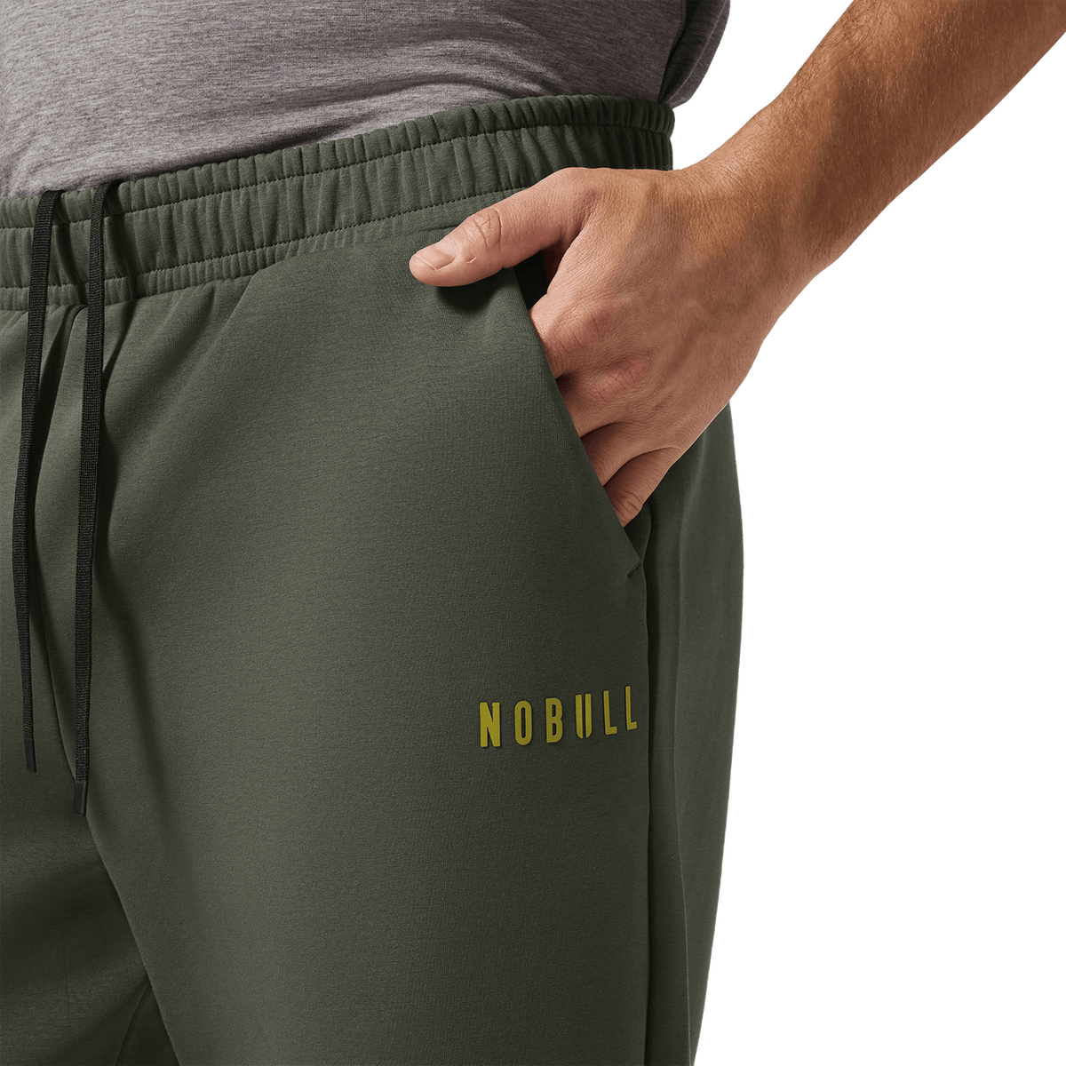 NOBULL Men's Dark Army Elements Sweatpant