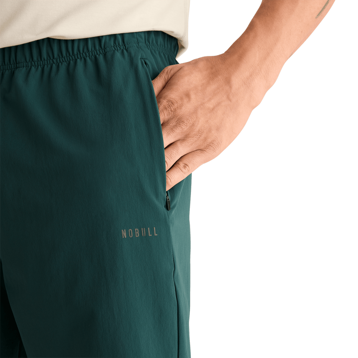 NOBULL Men's Dark Ivy NOBULL Training Short 8" (Unlined)
