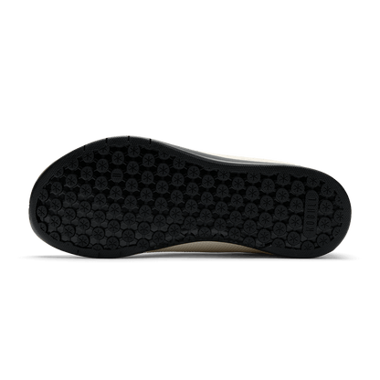 NOBULL Women's Cream Outwork Shoes