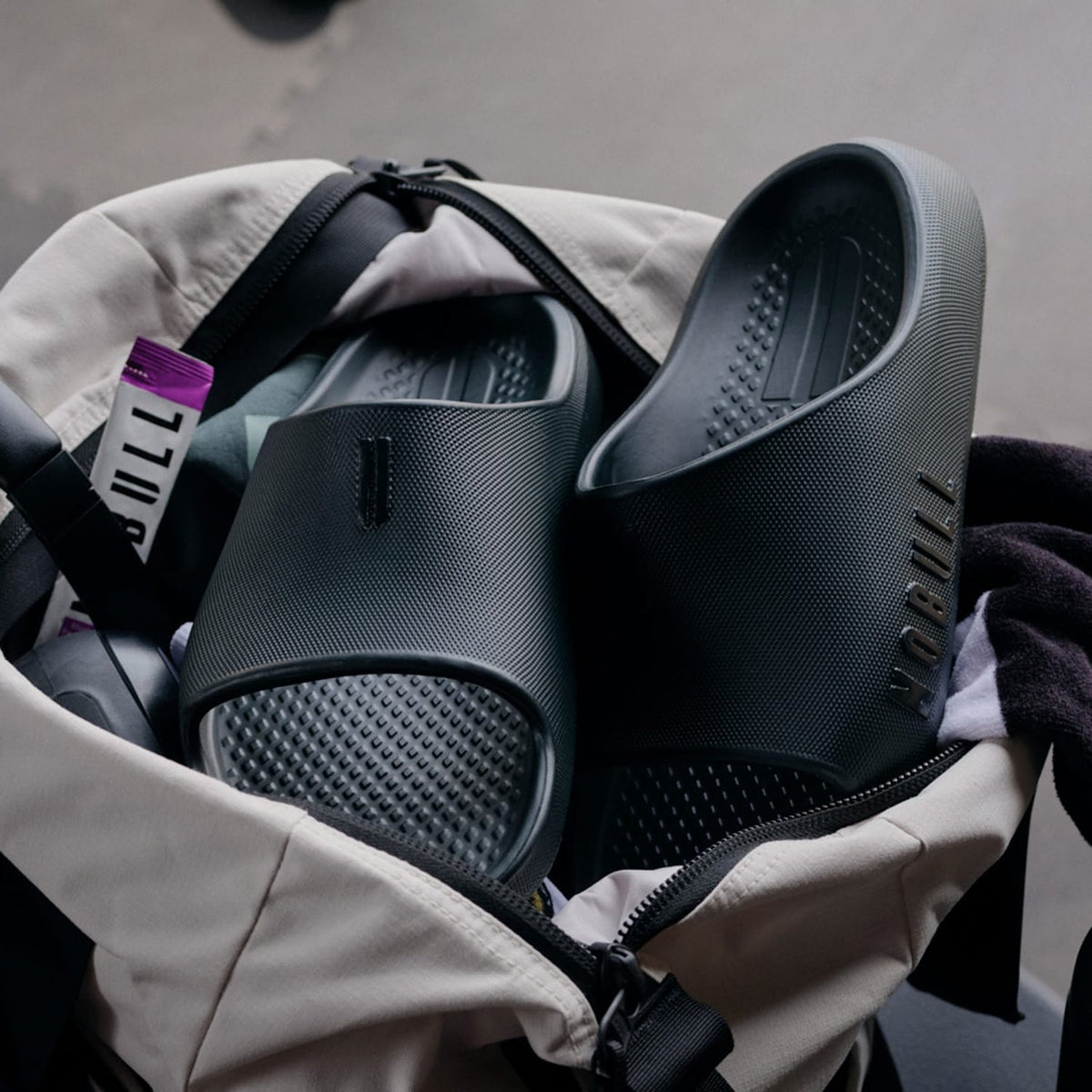 NOBULL Women's Jet Black Recharge Slide